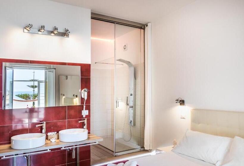 Полулюкс Вид на Море, Pantanello Rooms Avola