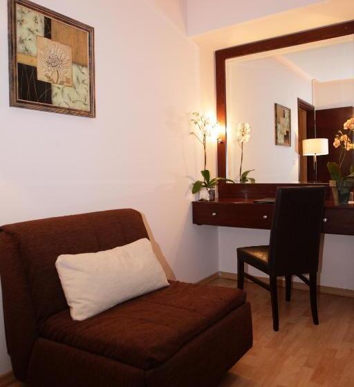 Люкс Deluxe Вид на Море, Flisvos Hotel Nafpaktos