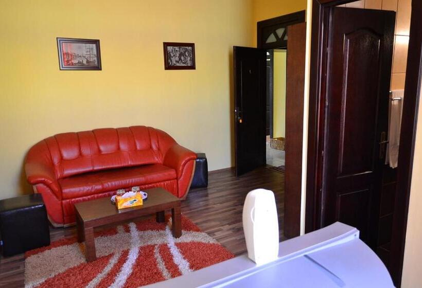 سوییت لوکس, Porto Franco Residence