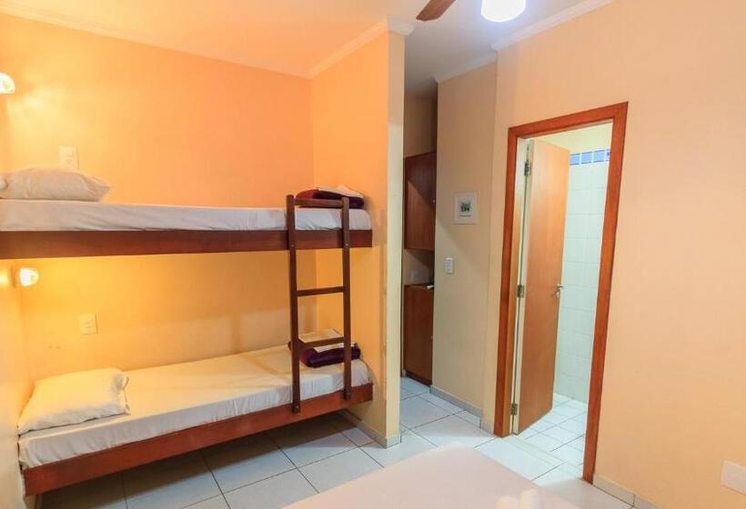 Quarto Quádruplo Deluxe, Guaruja Hostel