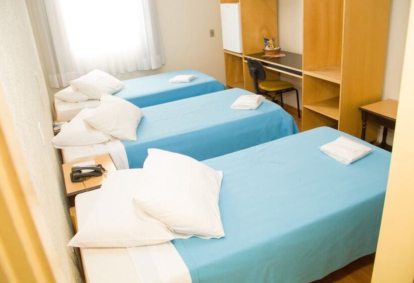 اتاق استاندارد سه نفره, Casablanca