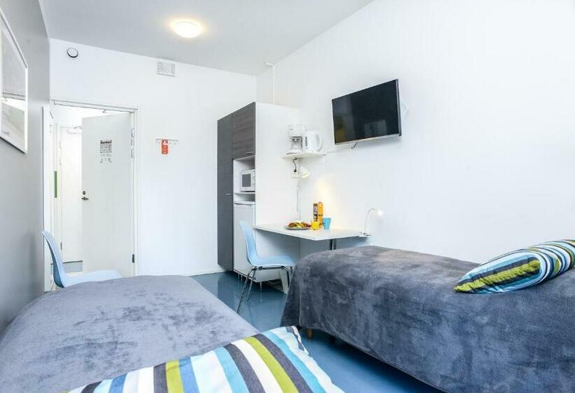 스탠다드 룸 공동 욕실, Forenom Hostel Vantaa Aviapolis