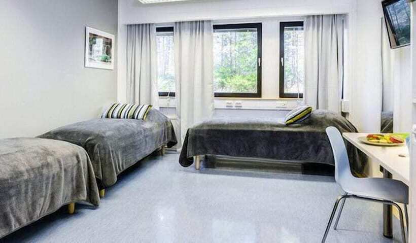 Трехместный Номер Стандарт Совместная Ванная, Forenom Hostel Vantaa Aviapolis