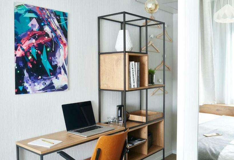 Номер Стандарт Вид на Реку, Good Hotel London