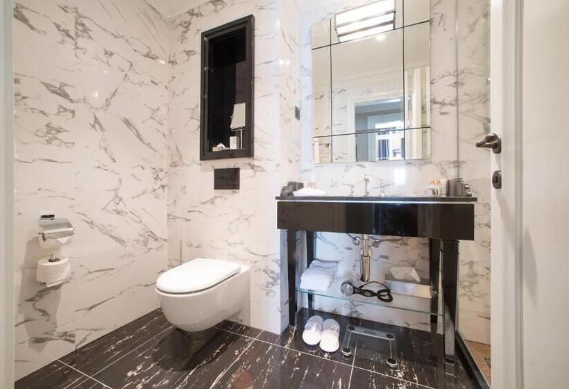 اتاق لوکس با چشم‌انداز دریا, Boutique Hotel La Roche