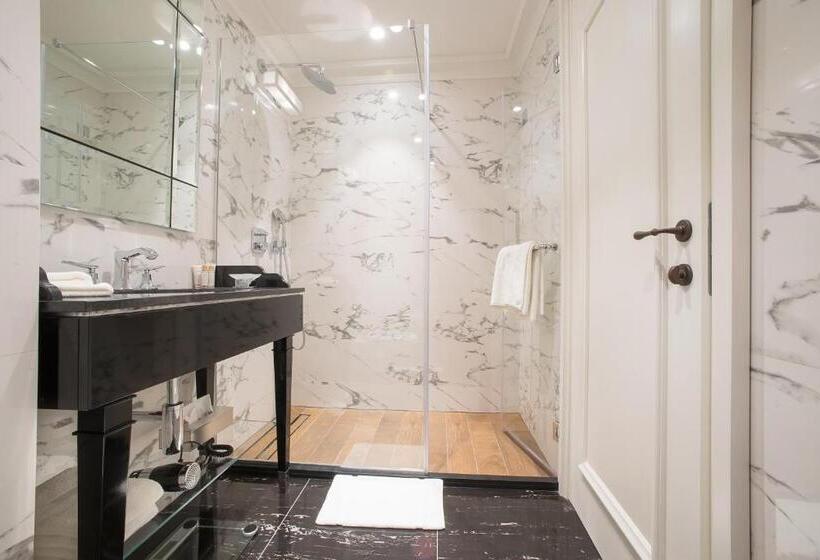 سوئیت پریمیوم 2 خوابه, Boutique Hotel La Roche