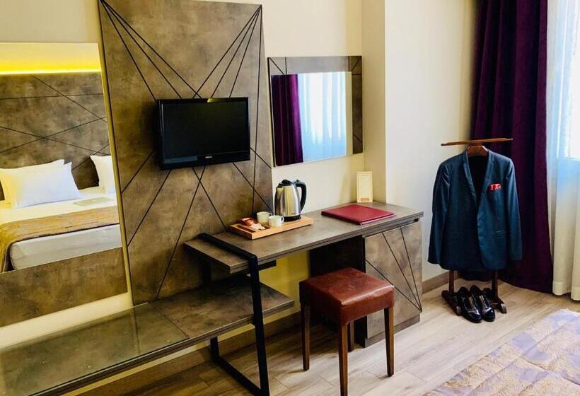 اتاق استاندارد یک نفره, Hostapark