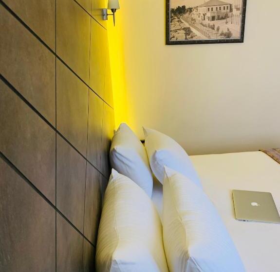 اتاق استاندارد یک نفره, Hostapark