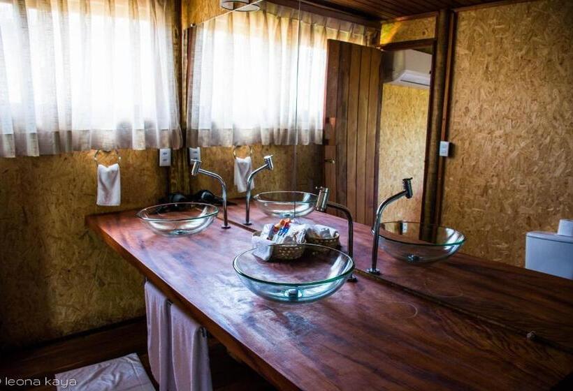 Люкс Вид на Сад, Bobz Boutique Resort