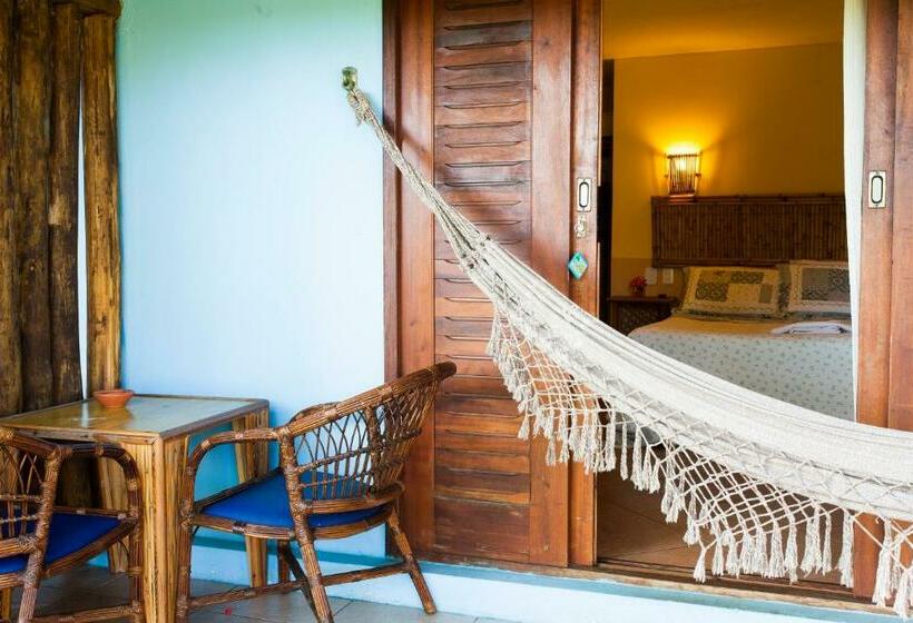 Люкс Вид на Сад, Pousada Praia Das Ondas   Pé Na Areia