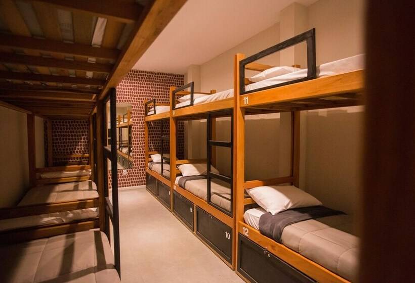 공동 객실, Hello Hostel Pelotas