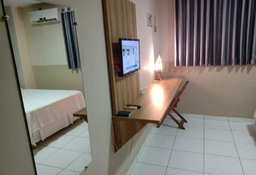 4 Bett Standardzimmer, Borges