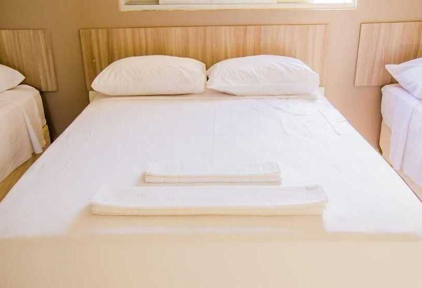 4 Bett Standardzimmer, Borges