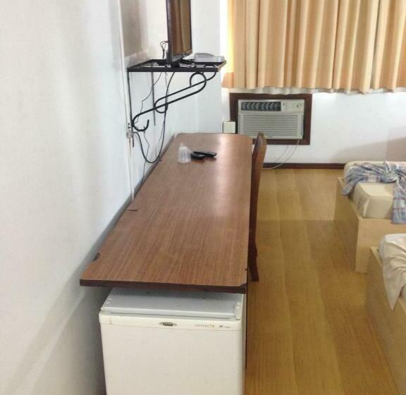 Quarto Quádruplo Deluxe, St. John