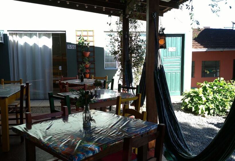 套房, Joinville Hostel & Pousada