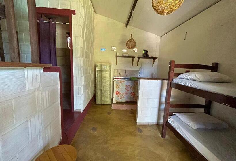 اتاق استاندارد چهار تخته, Hostel Do Ceu