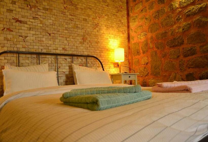 디럭스 인테리어 룸, Attalos Suites