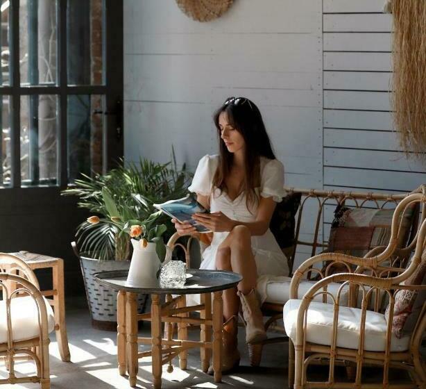 디럭스 룸, Attalos Suites