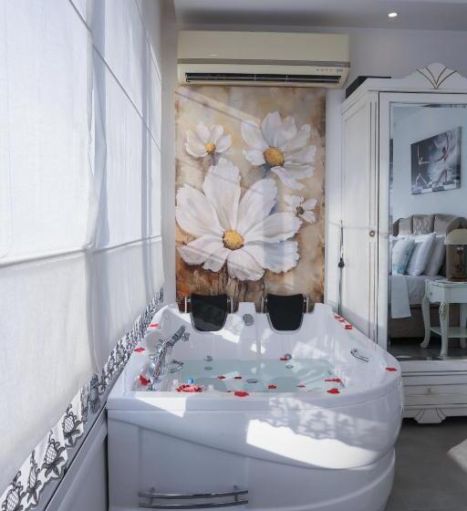 اتاق لوکس, Dantela Butik