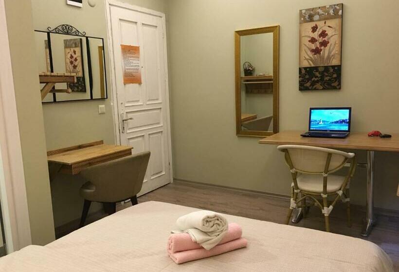 Standard Room, Second Home Hostel