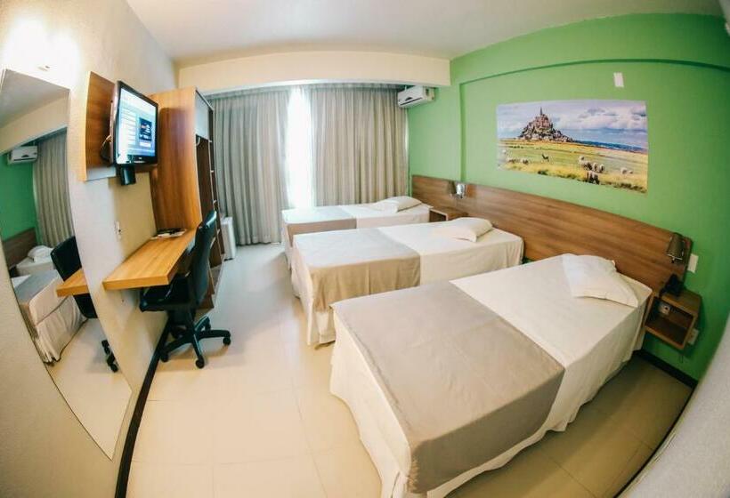 اتاق لوکس سه تخته, Tri Hotel Smart Criciuma