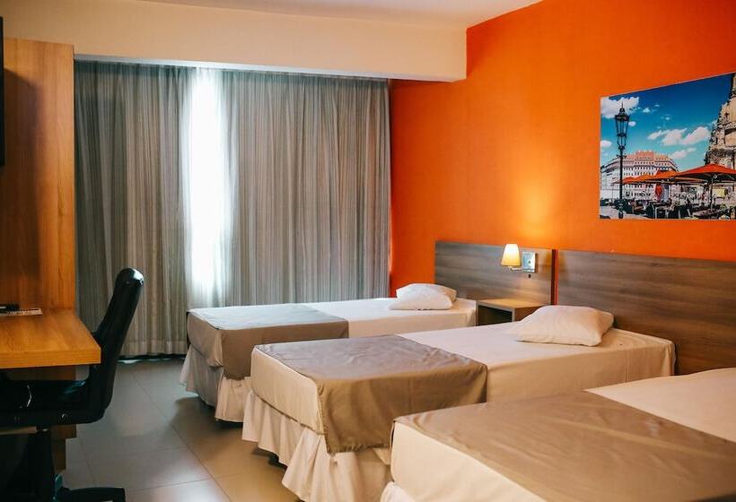اتاق لوکس سه تخته, Tri Hotel Smart Criciuma
