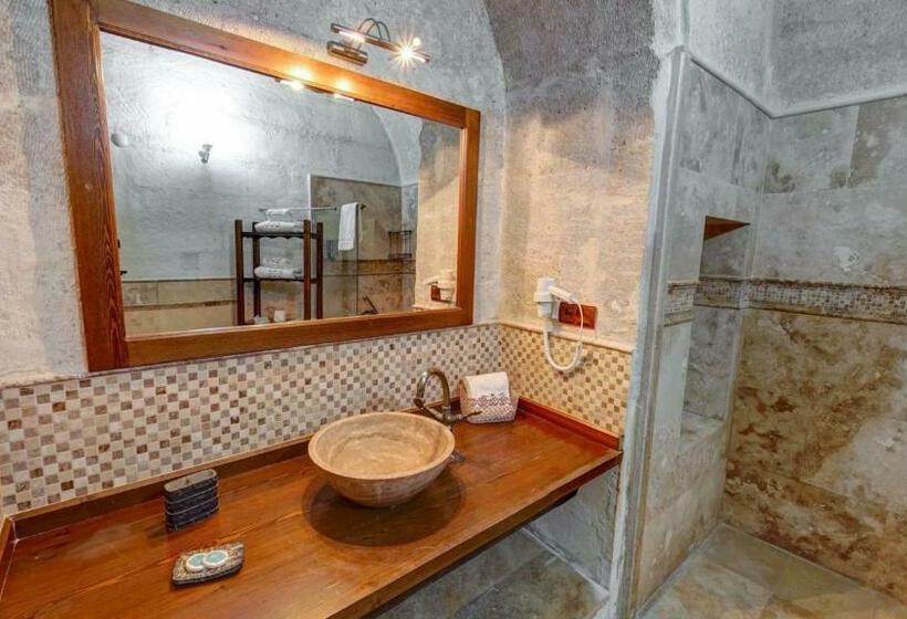 수피리어 스위트, Hikmet's House