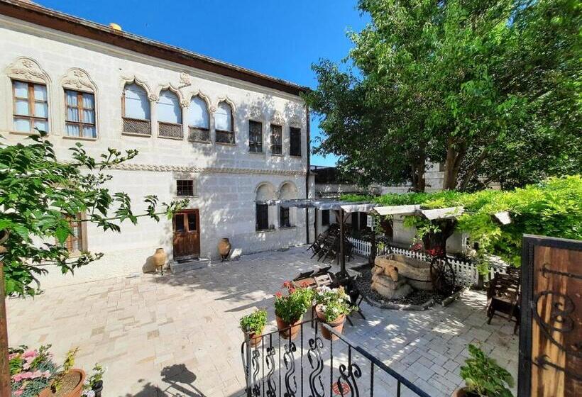 수피리어 스위트, Hikmet's House