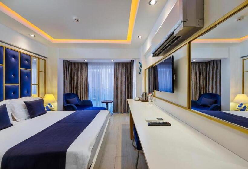 Номер Deluxe Вид на Море Боковой, Sea View