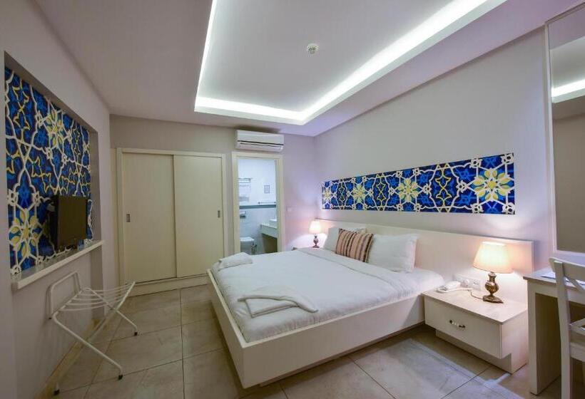 Номер Deluxe, Sea Breeze Hotel And Apartments