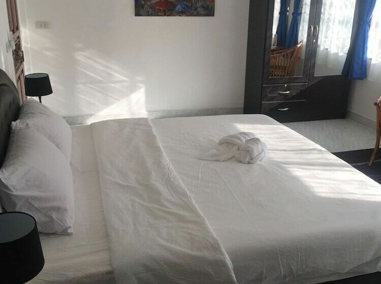 Номер Deluxe, Lyndale Lodge