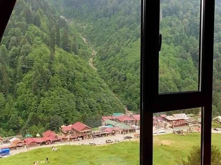 اتاق استاندارد با چشم‌انداز, Ayder Villa De Pelit
