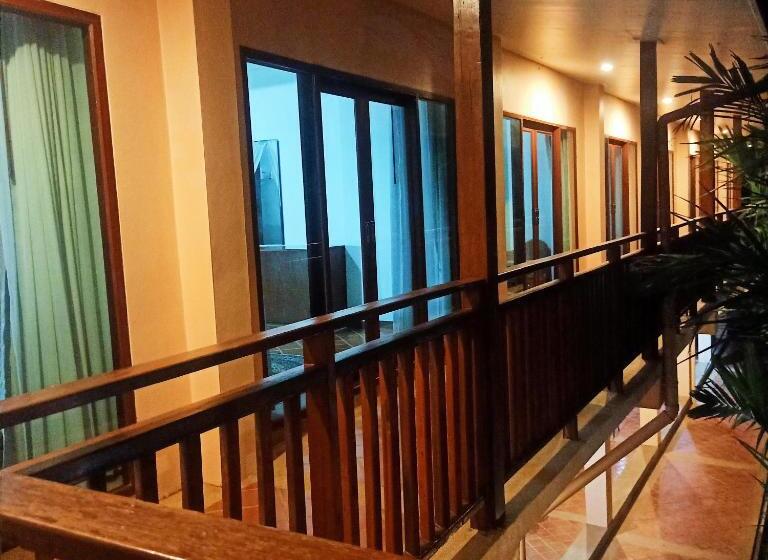 Трехместный Номер Стандарт Вид на Бассейн, Siam Tara Resort Chiangkhong
