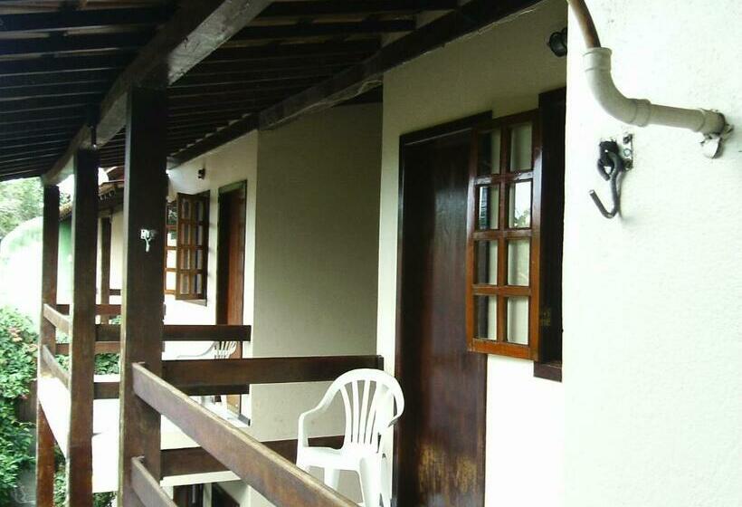 Quarto Triplo Estandar, Taperapuan Praia