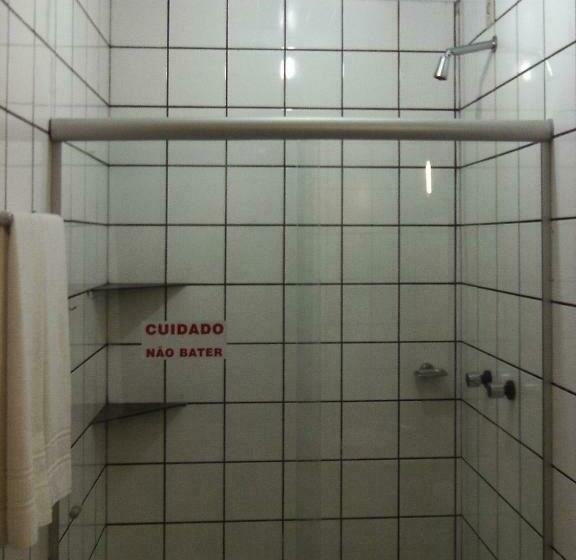 Quarto Triplo Estandar, Taperapuan Praia