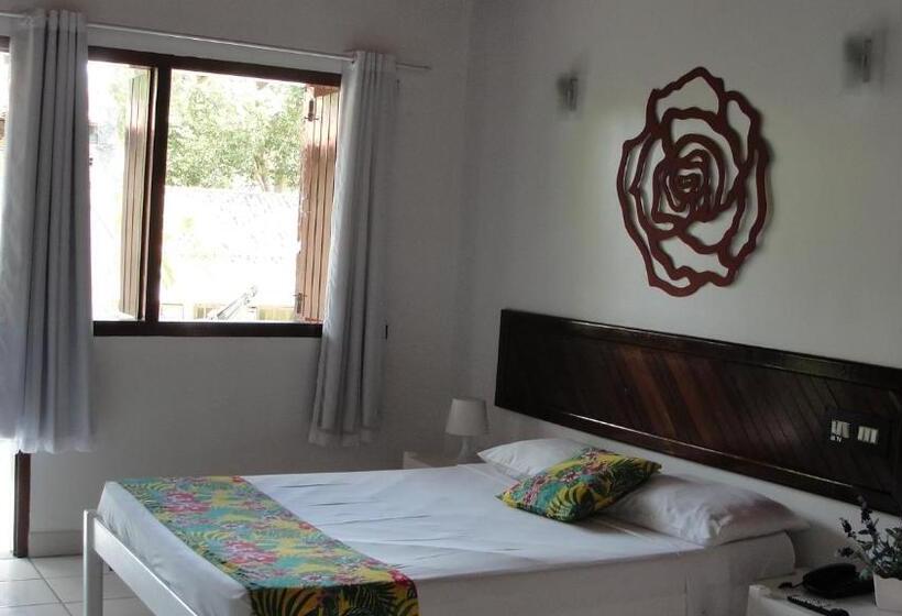 Quarto Triplo Estandar Vista Piscina, Taperapuan Praia