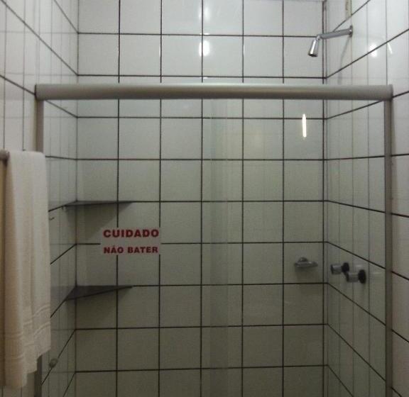 Quarto Quádruplo Standard com Vista de Piscina, Taperapuan Praia
