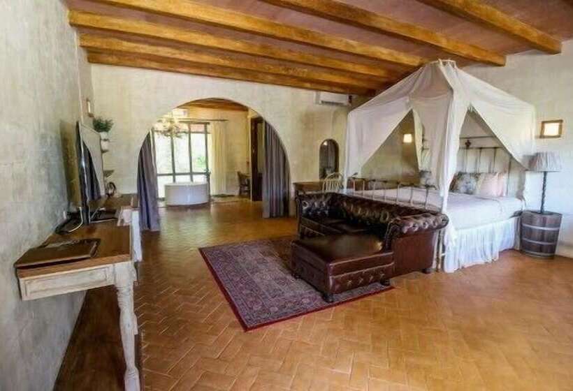 套房, La Toscana