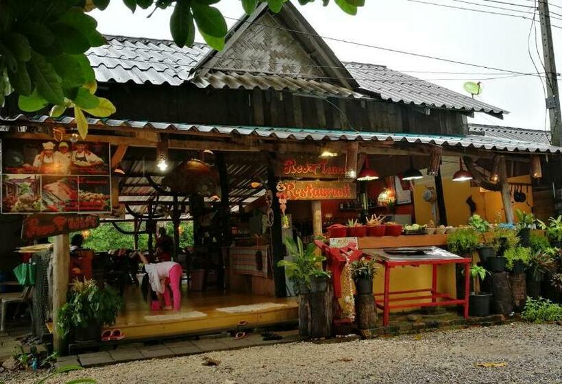 Номер Стандарт, Pp Red Tuna Hut