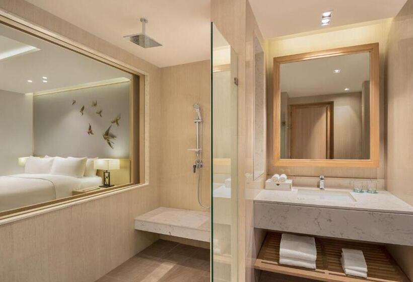 Семейный Номер Вид на Бассейн, Le Meridien Khao Lak Resort & Spa