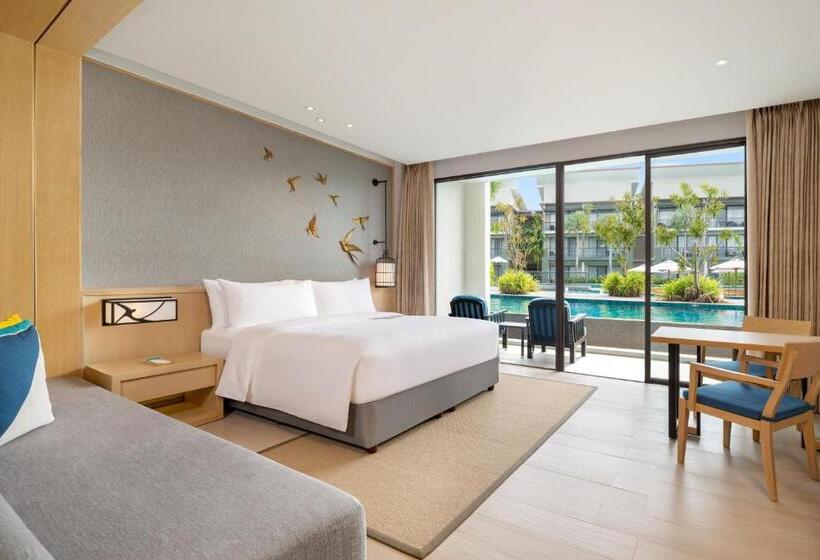 Номер Deluxe Кровать Кинг с Видом, Le Meridien Khao Lak Resort & Spa