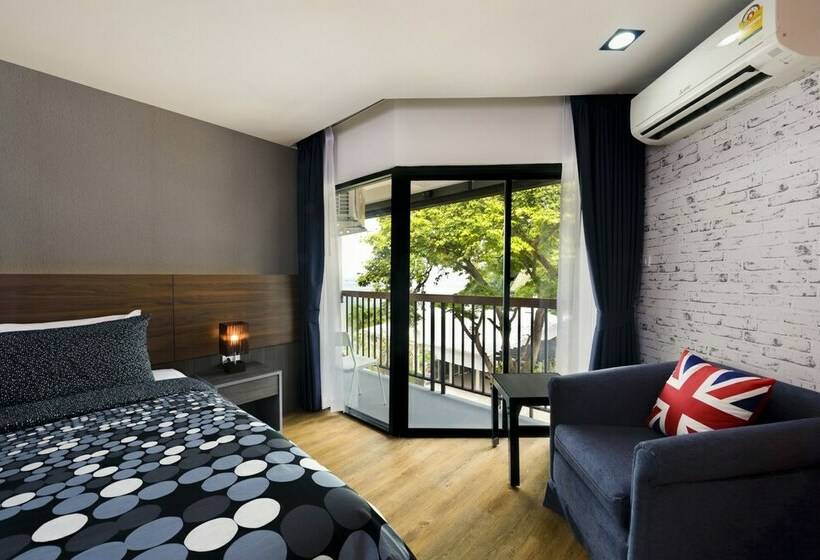 اتاق استاندارد, The Loft Seaside Sriracha