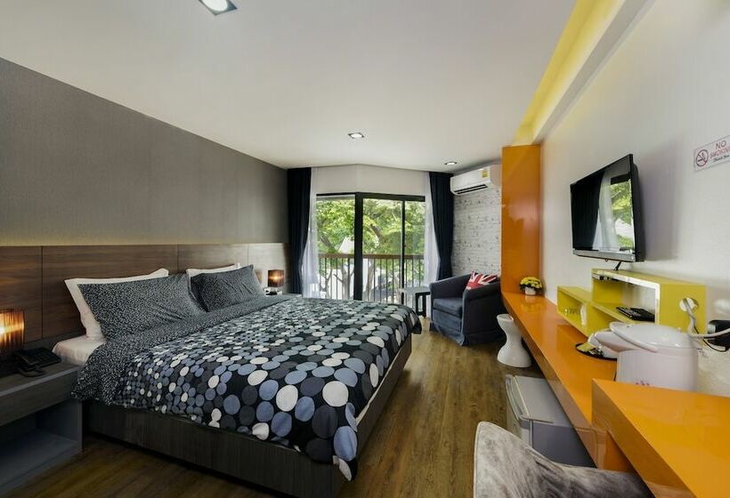اتاق استاندارد, The Loft Seaside Sriracha