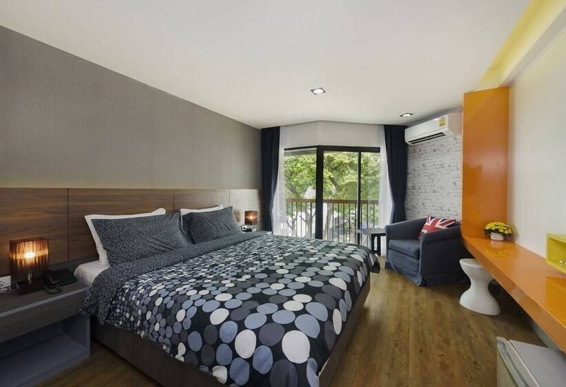 اتاق استاندارد, The Loft Seaside Sriracha