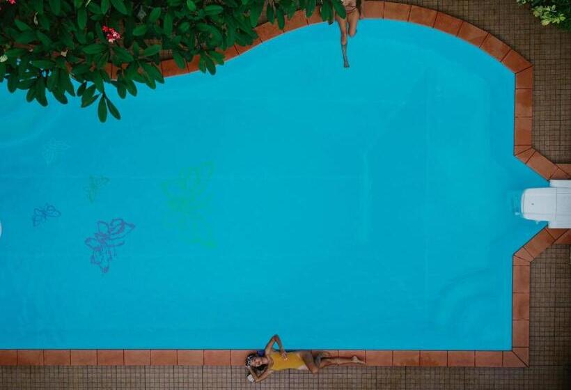 سوئیت پریمیوم 2 خوابه, Namphung Phuket Boutique Resort