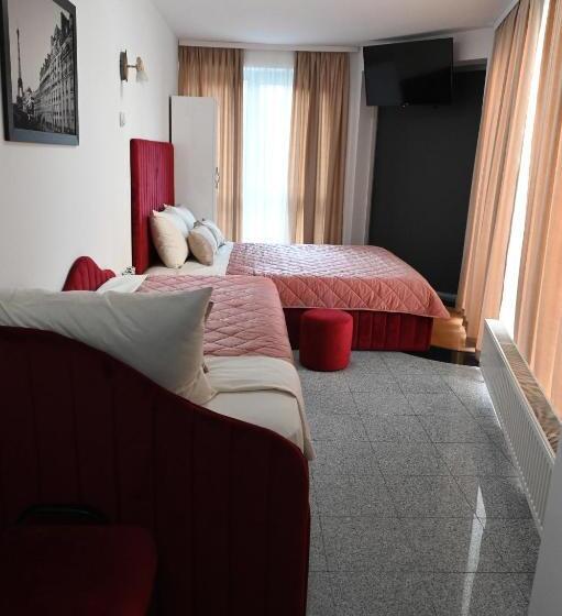 اتاق استاندارد سه نفره, Apartments Imper   Imd