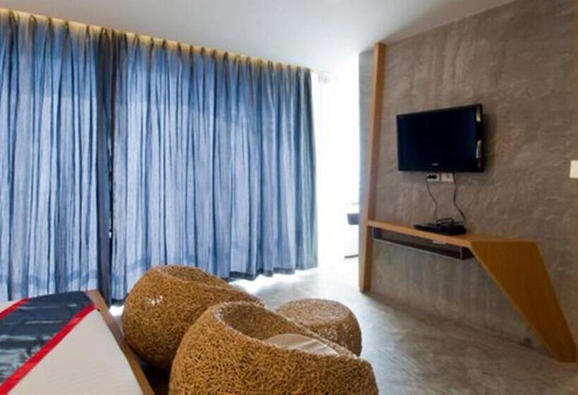جناح, The Now Hotel   Sha Extra Plus