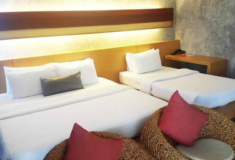 اتاق خانوادگی با چشم‌انداز دریا, The Now Hotel   Sha Extra Plus