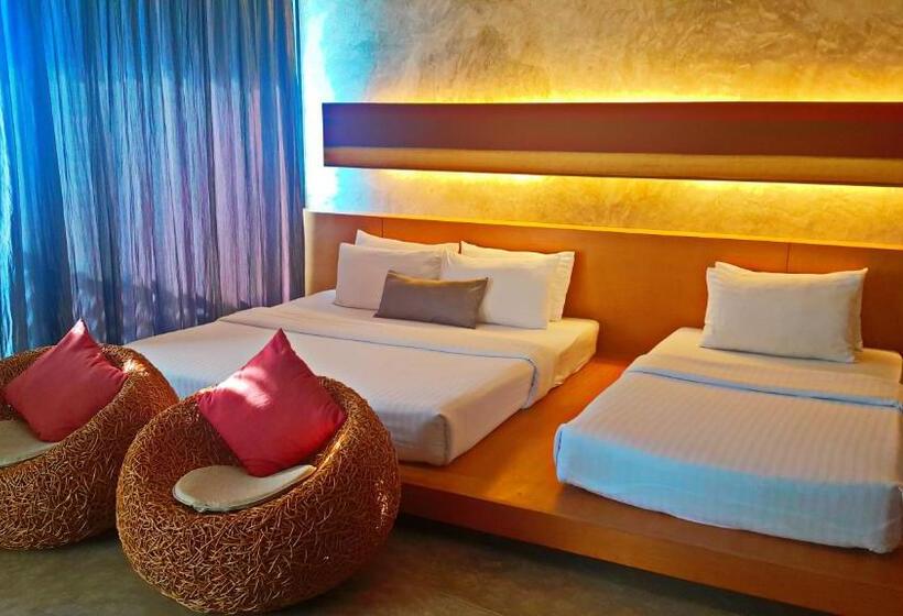 جناح, The Now Hotel   Sha Extra Plus