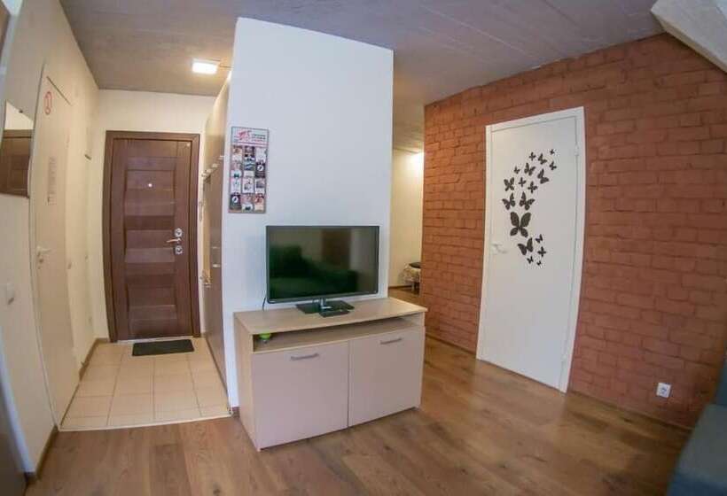 آپارتمان خانوادگی, Apartment Vyborg